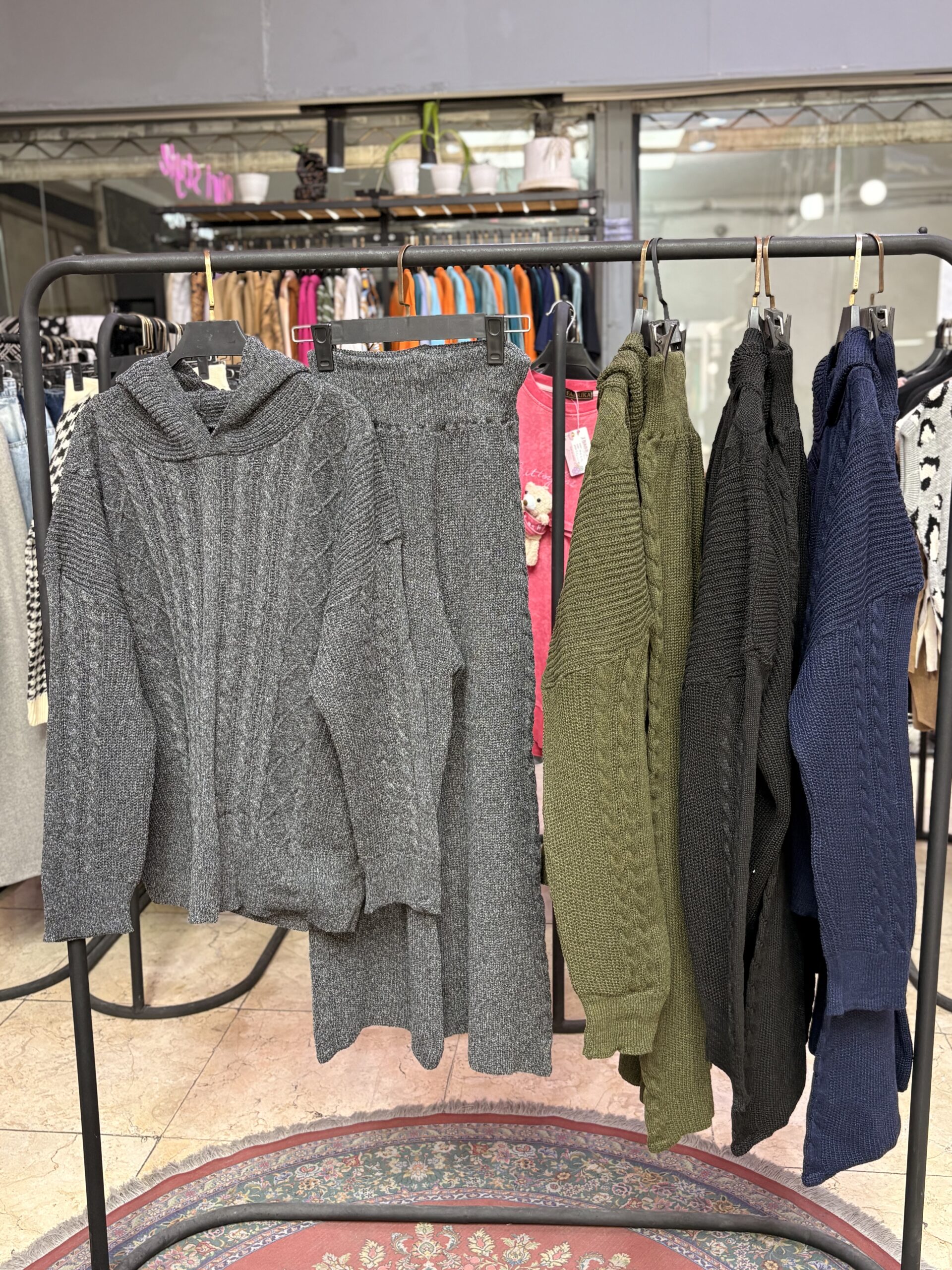 IMG_0412 ست هودی شلوار بافت کد 13256 - Image 1